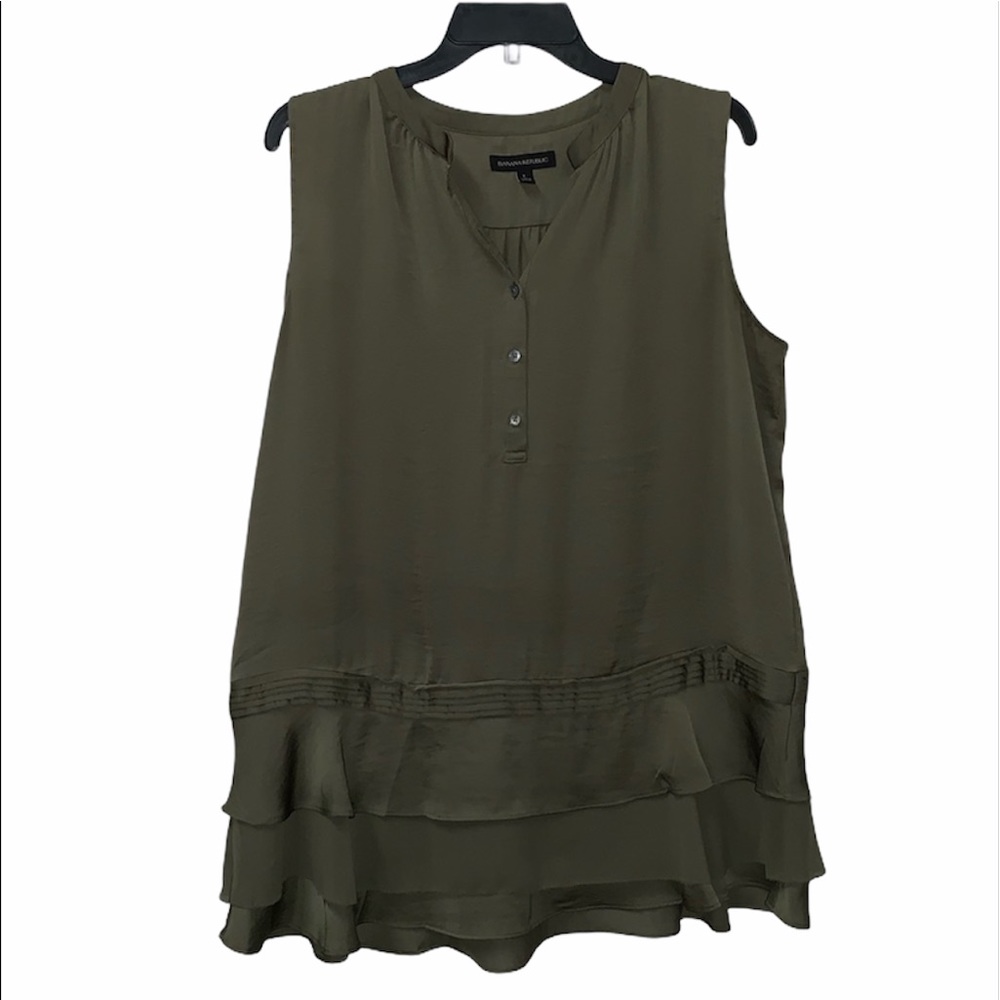 Banana Republic Army Green Ruffles Bottom …